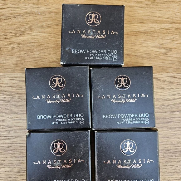 Anastasia Beverly Hills Brunette/Dark Brown - Picture 4 of 12